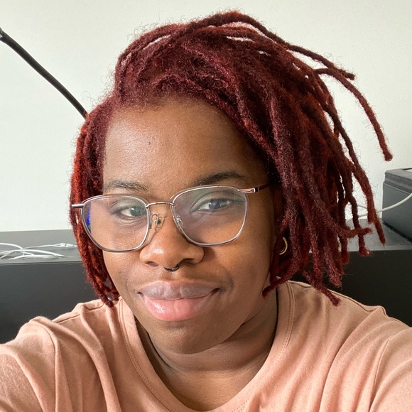 Meet your Posher, Natasha - Picture 1 of 1